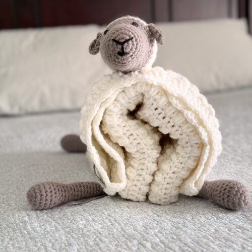 Woolly Wrap by Adri